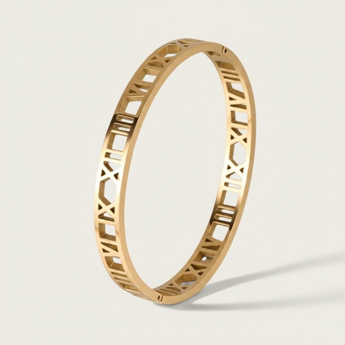 Roma - Sleek Roman Numerals Bracelet