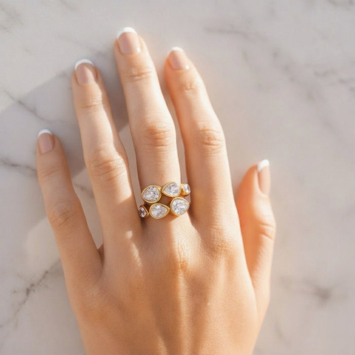 Maya - Petal shaped crystle ring