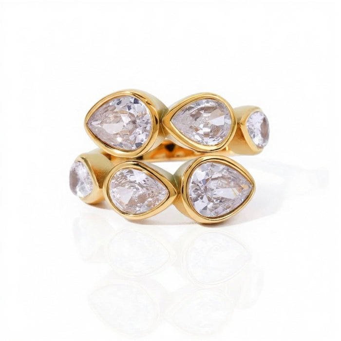 Maya - Petal shaped crystle ring