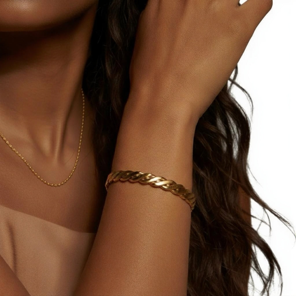 Twist Cuff